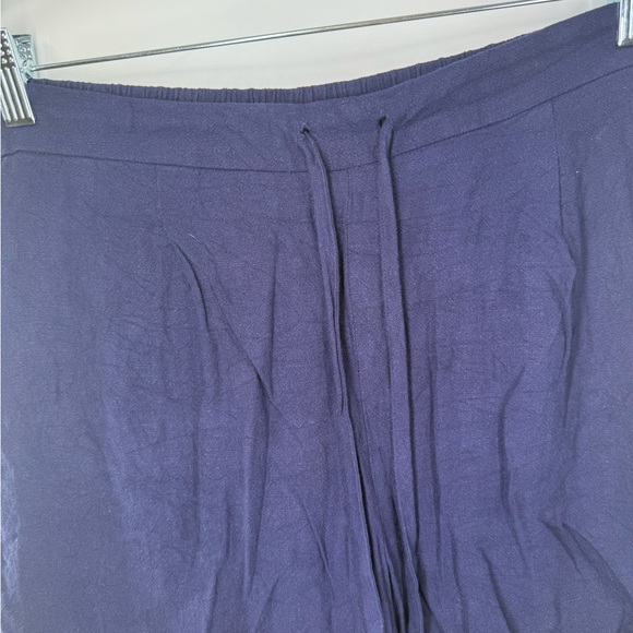 EUC Riley & Rae Flat Front Shorts - Picture 4 of 6